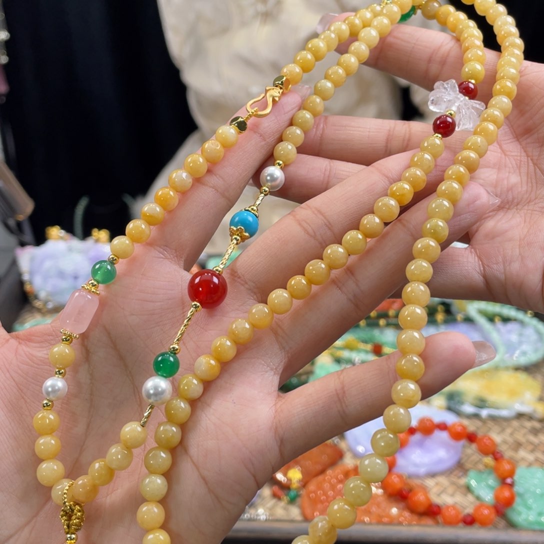 翡翠颈饰未镶嵌代编织