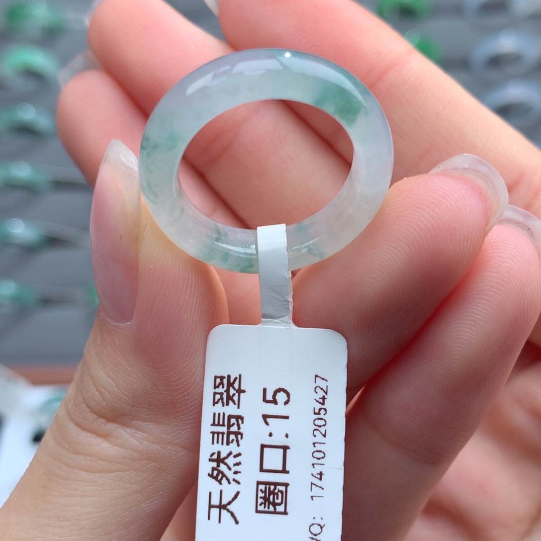 翡翠戒指未镶嵌天然
