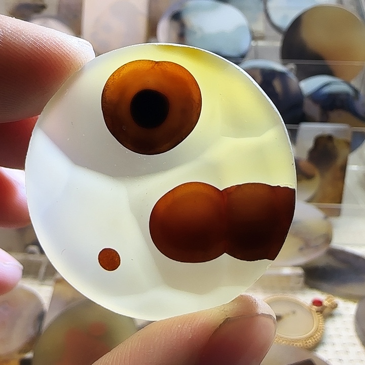 玛瑙/玉髓未镶嵌珠宝奇石