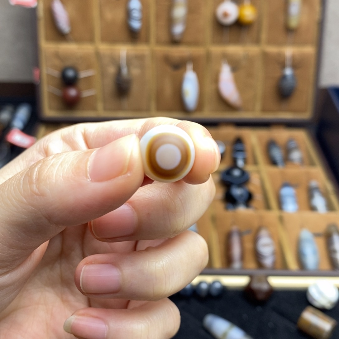 玛瑙/玉髓配饰合金