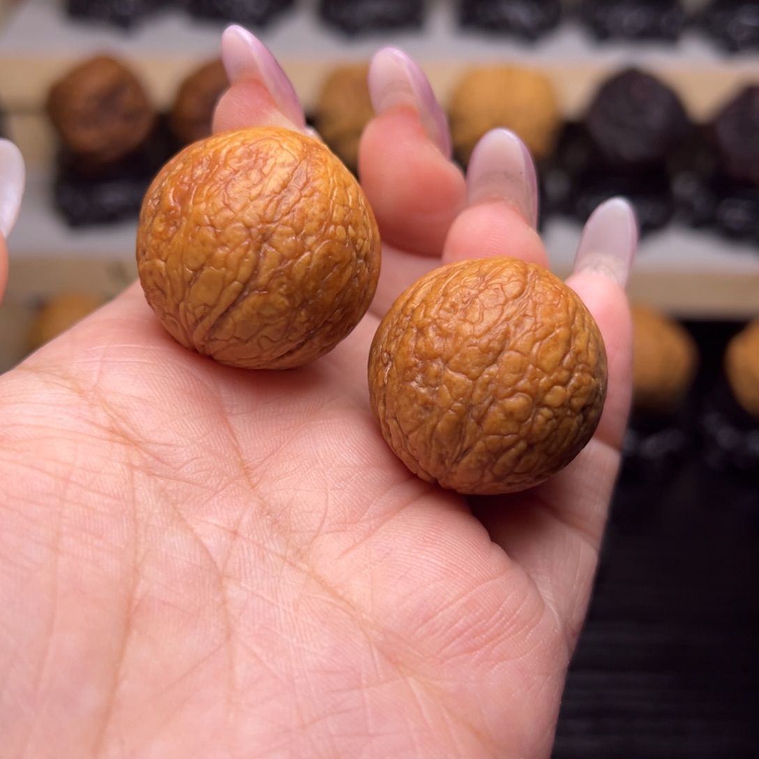 文玩核桃吊坠32z--------32尺