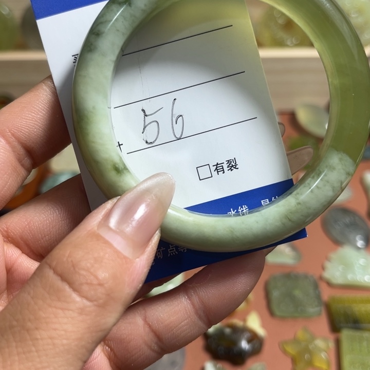 蛇纹石玉合金颈饰