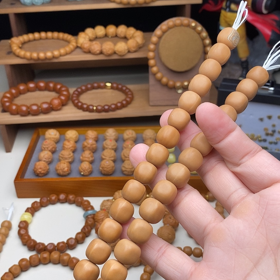 吊坠猴头核桃全品龙炎面包