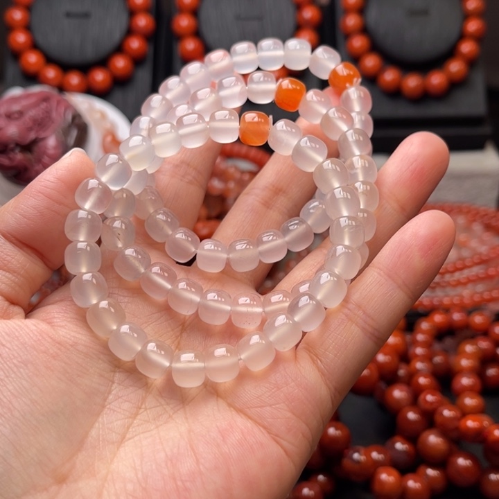 南红玛瑙未镶嵌多样性发货默认微瑕称重8mm