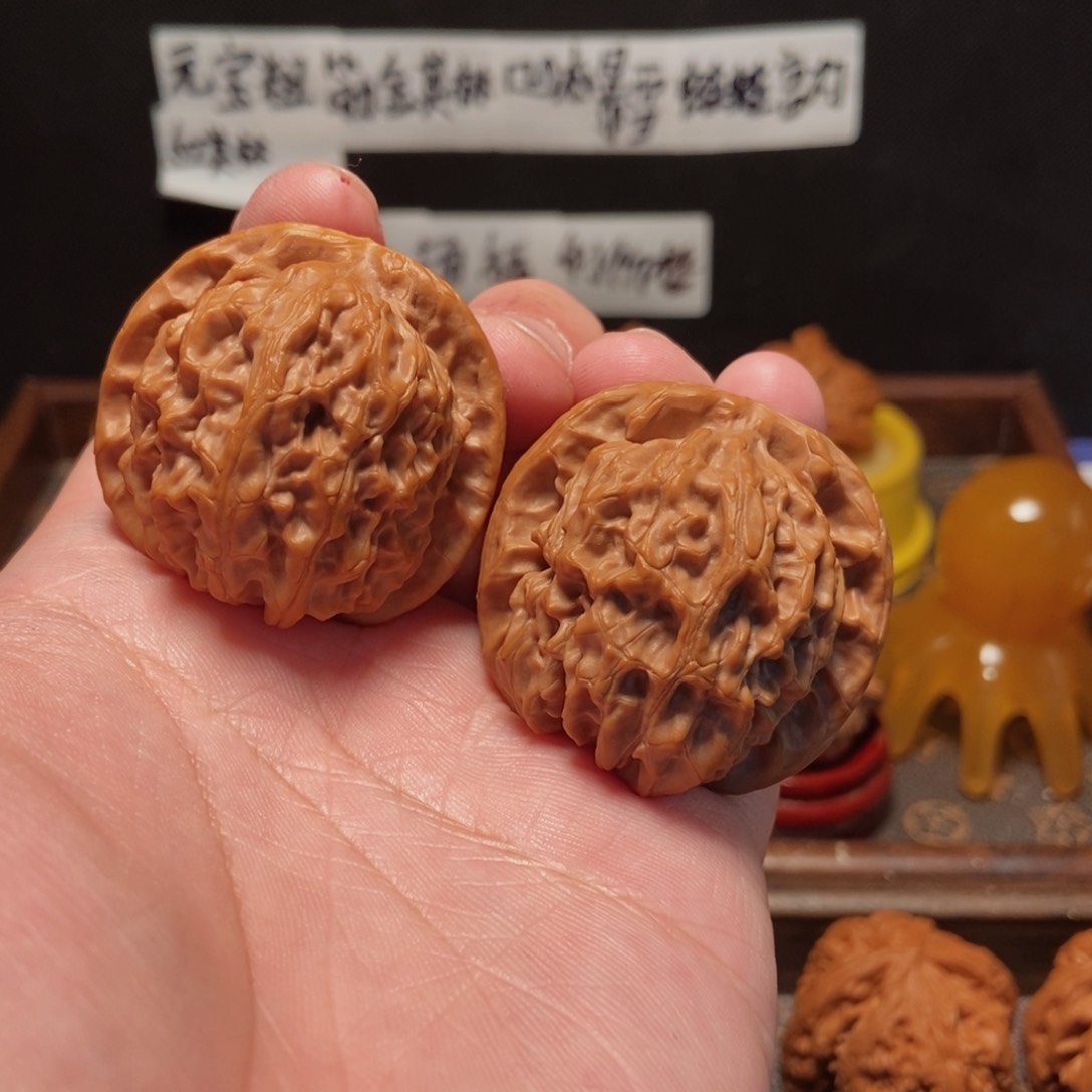 吊坠文玩核桃金麒麟42尺31