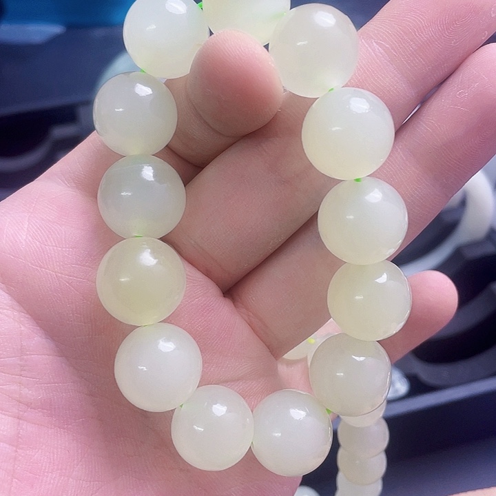 和田玉（黄玉）手链未镶嵌