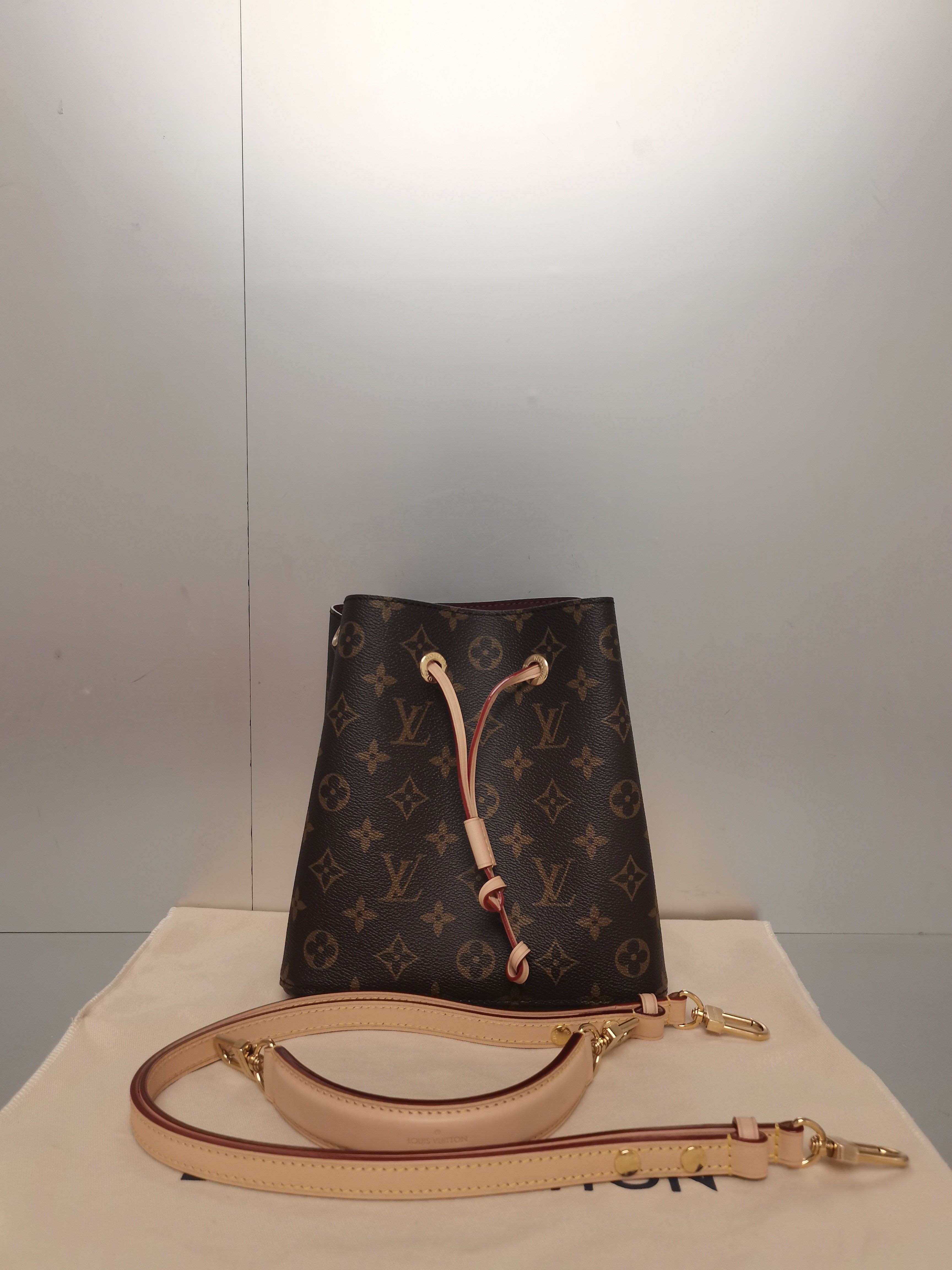 99新 LouisVuitton/路易威登 LV水桶 99新芯片款