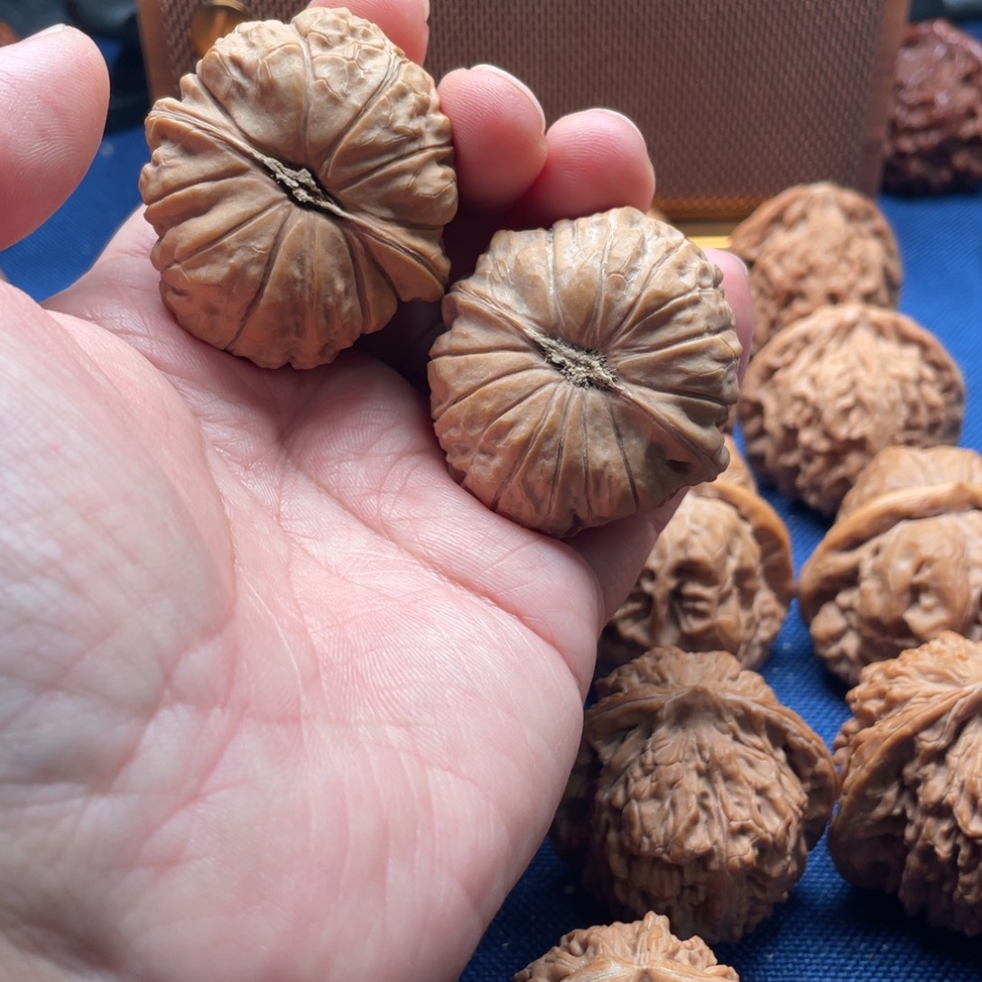 把件文玩核桃南瓜墩