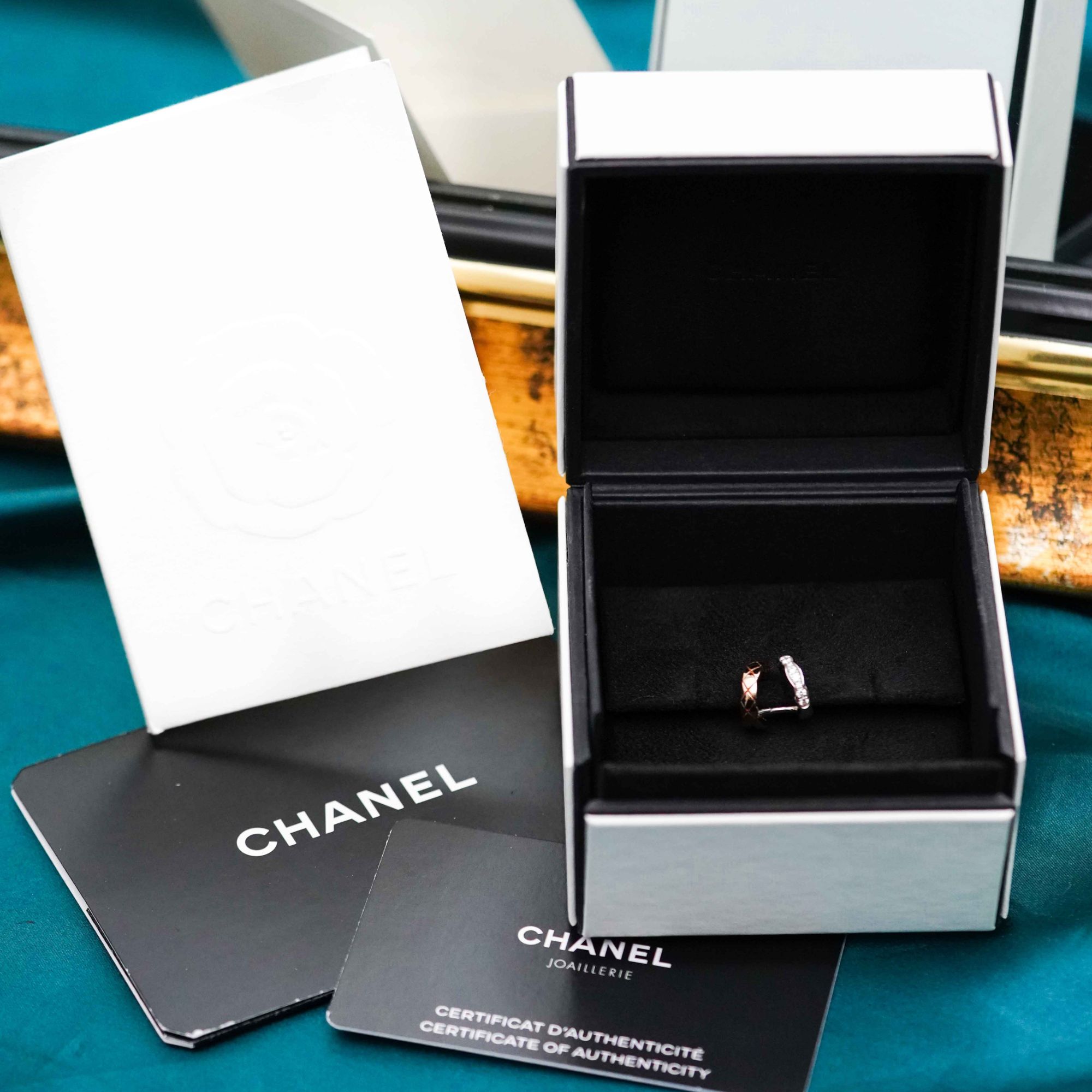 99新 Chanel/香奈儿 米金拼白金双色镶钻耳夹