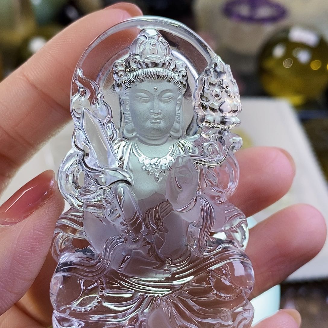 水晶天然水晶吊坠漂亮赠珠链未镶嵌恰**天