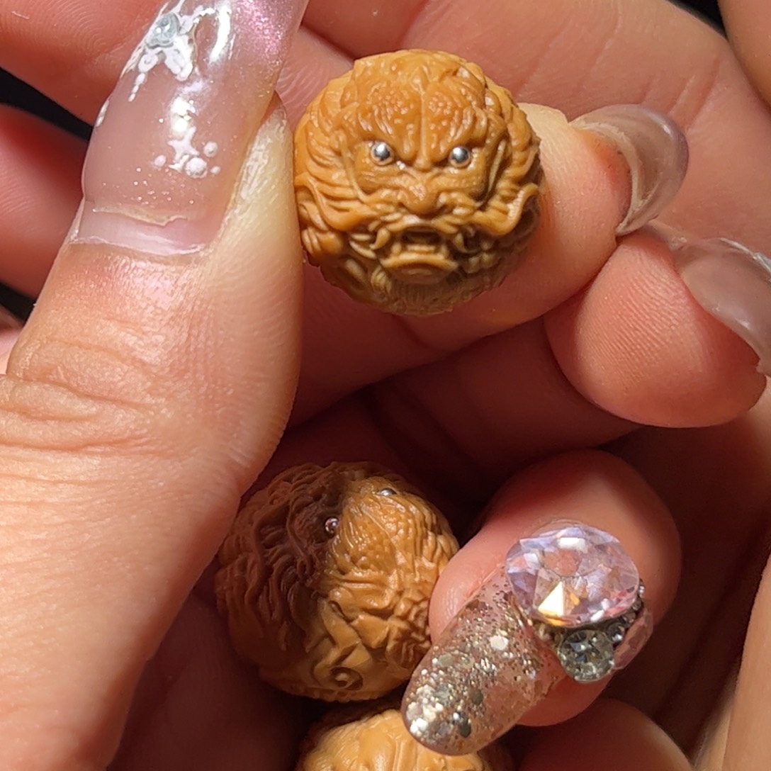 猴头核桃吊坠17+龙珠单颗全品无瑕无药