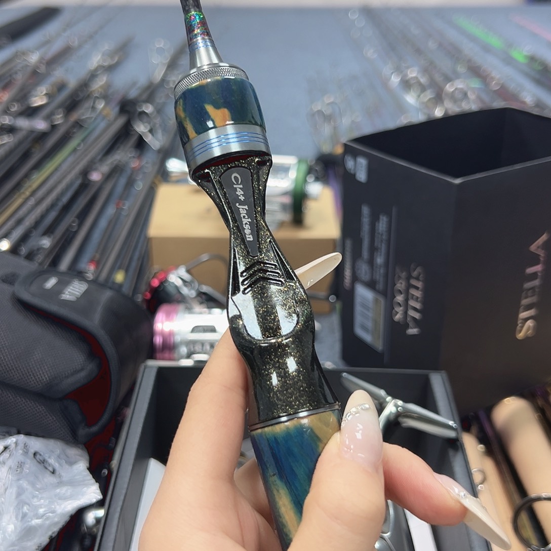 劉***六碳素3.8m1.68ul路亚竿