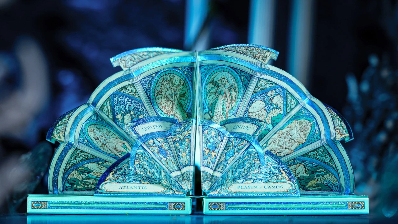 野猪校长ARK亚特兰蒂斯手风琴式浮雕创意冷烫魔术收藏花切扑克牌