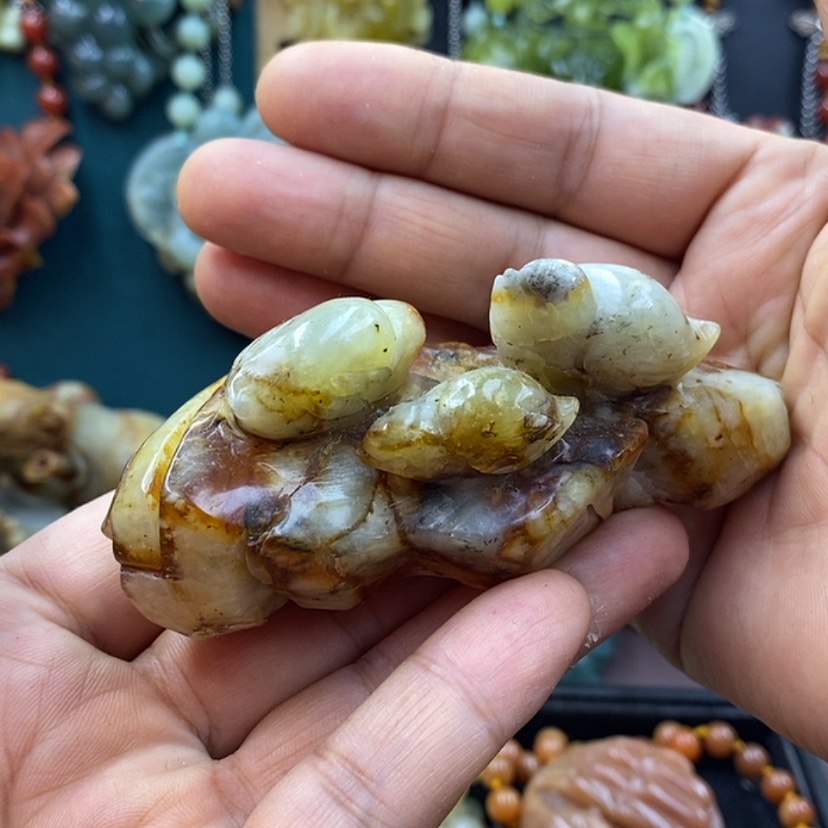 【闪购商品】未镶嵌蛇纹石玉手把件