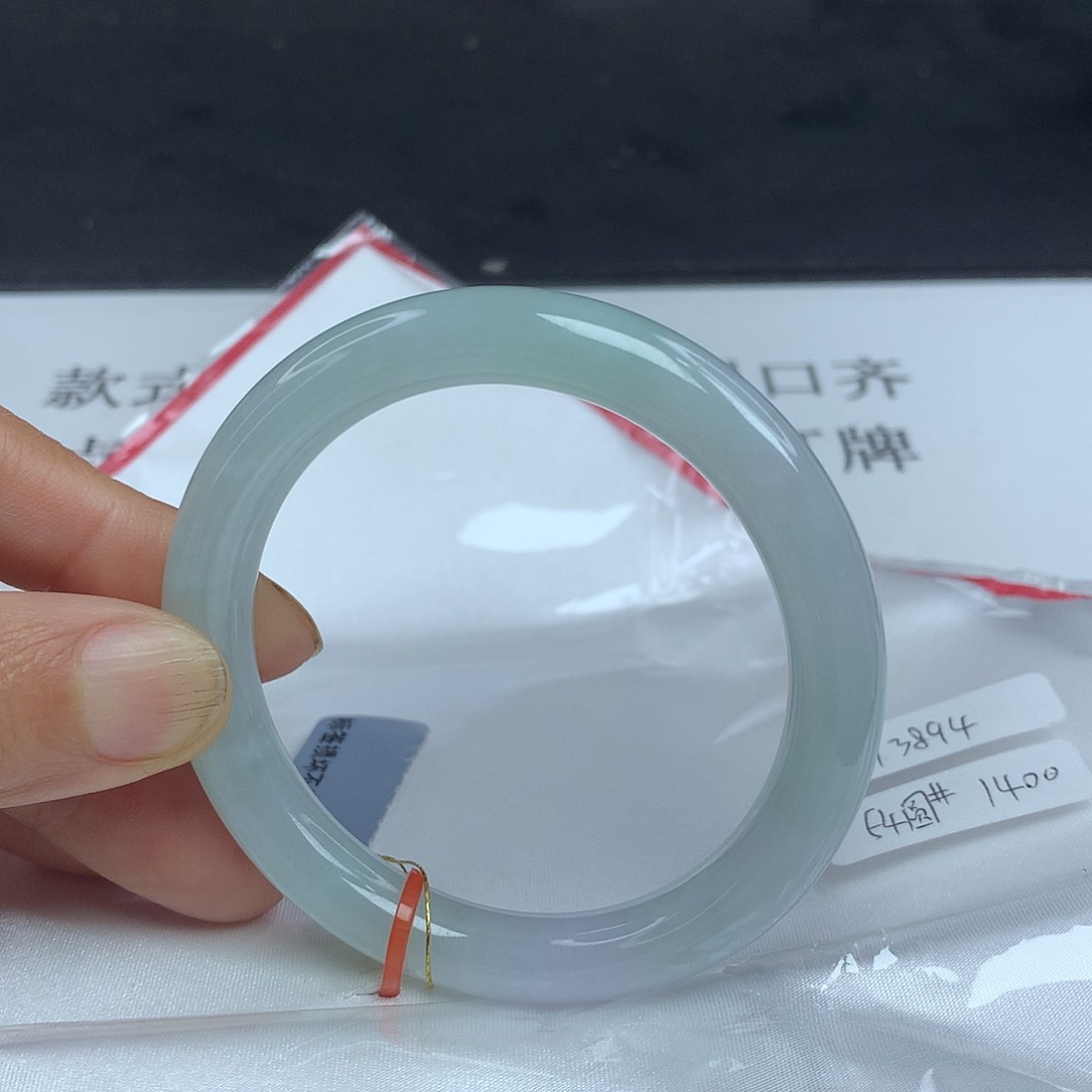 翡翠手镯未镶嵌54圈3894