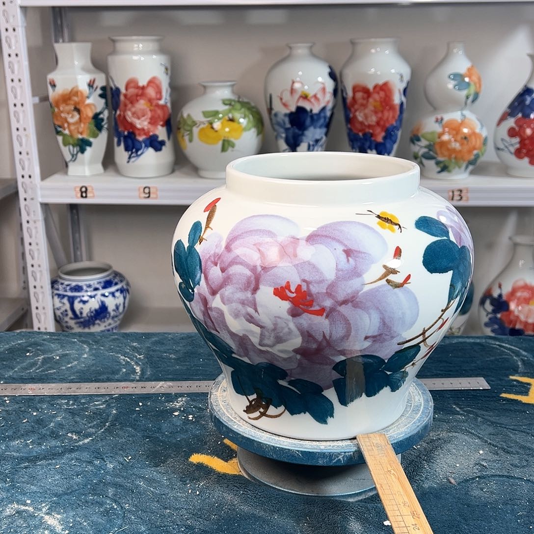 摆件景德镇陶瓷大口紫牡