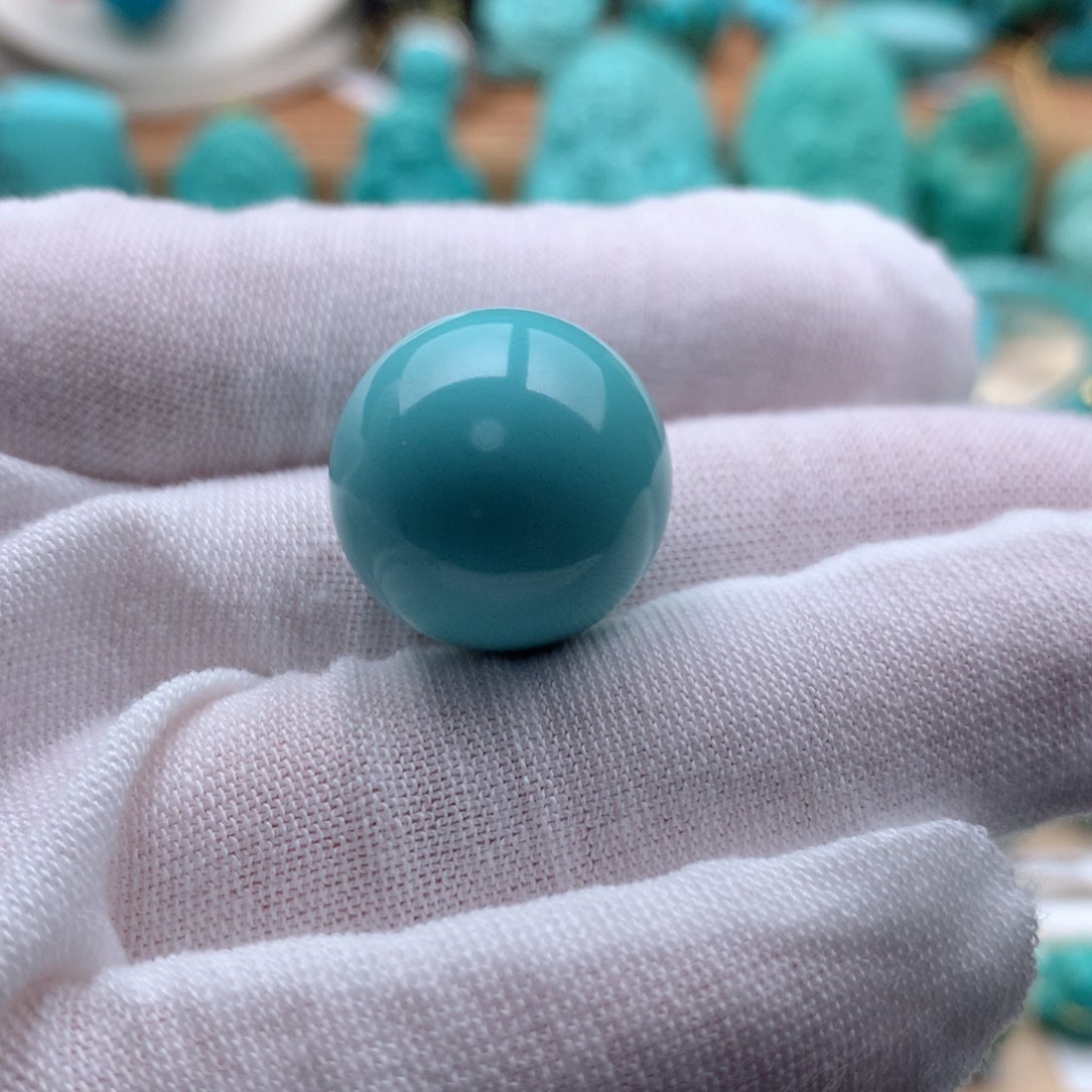 绿松石颈饰未镶嵌