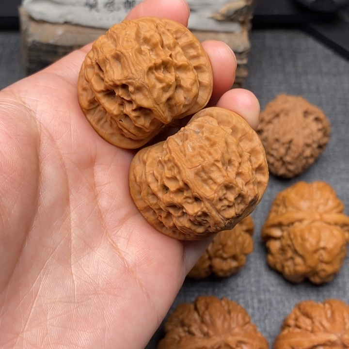 吊坠文玩核桃全品38野狼