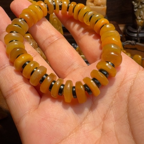 寿山石其他用****9田黄手串