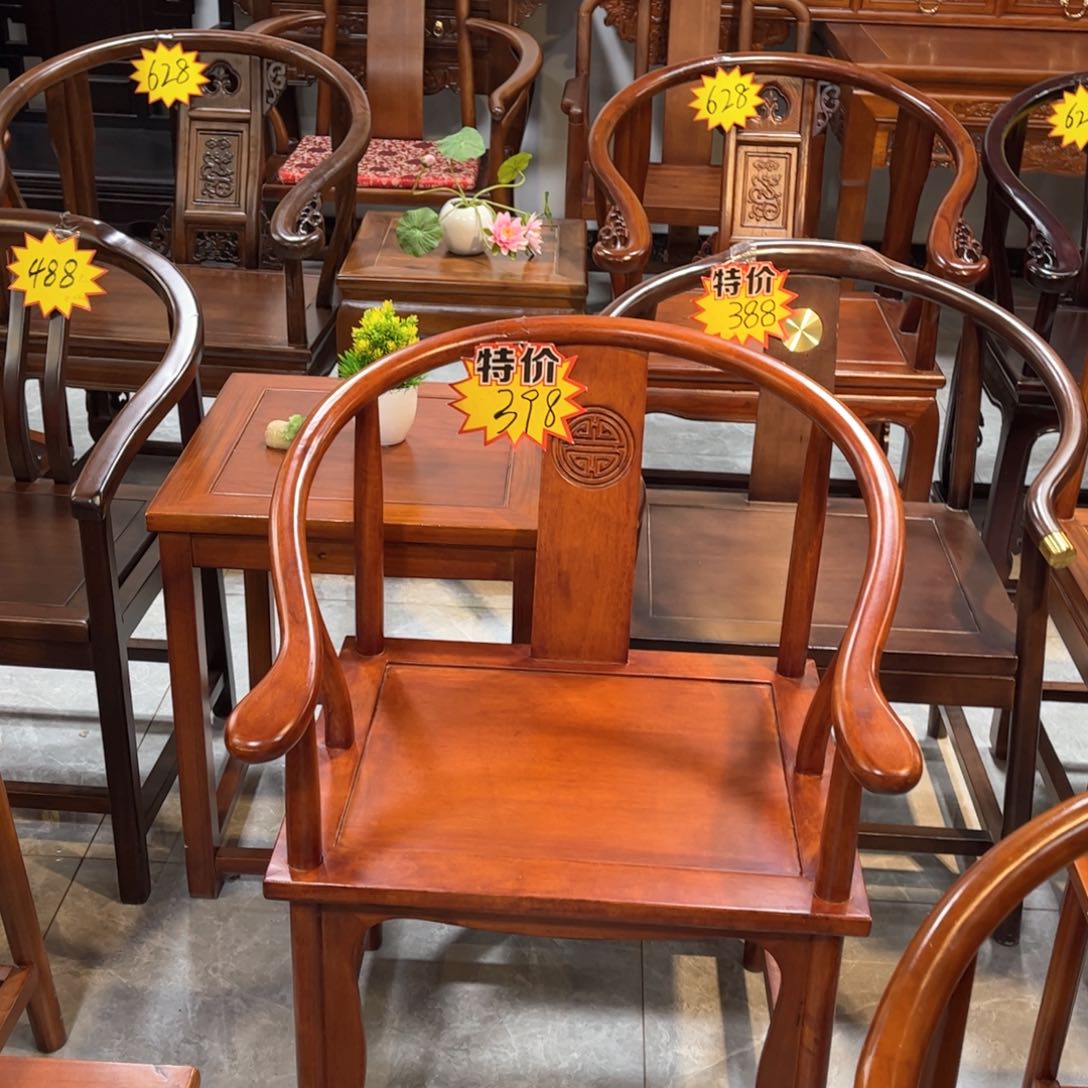 玻璃医*哥实木椅子2个