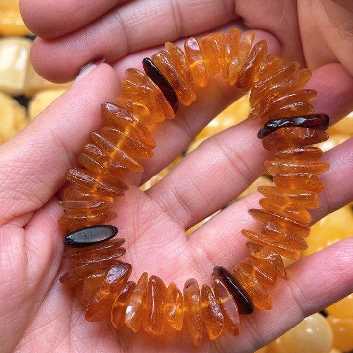 蜜蜡裸石未镶嵌琥珀手串
