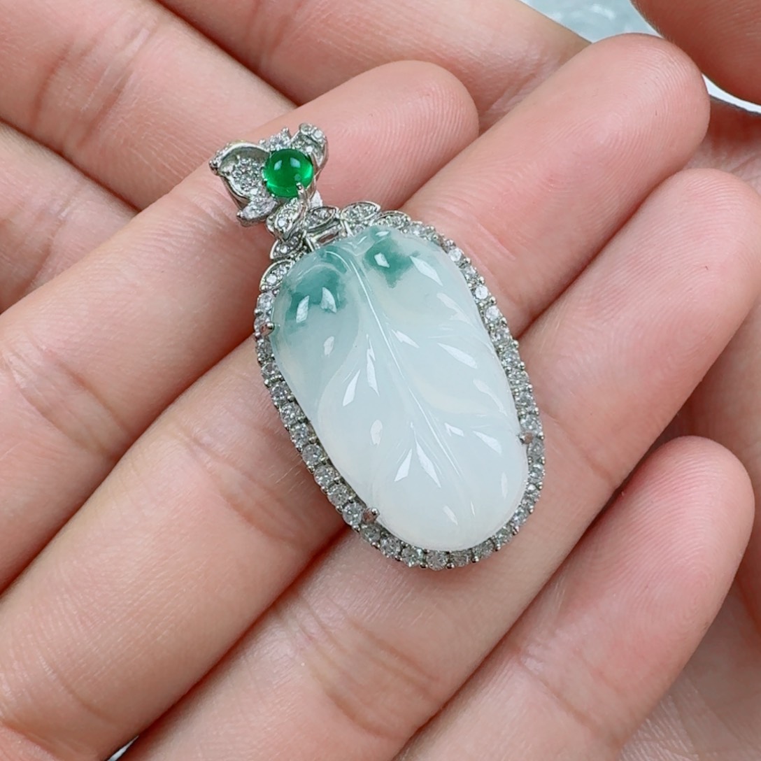 颈饰银S925镶嵌翡翠风***?天然缅甸A货翡翠叶子