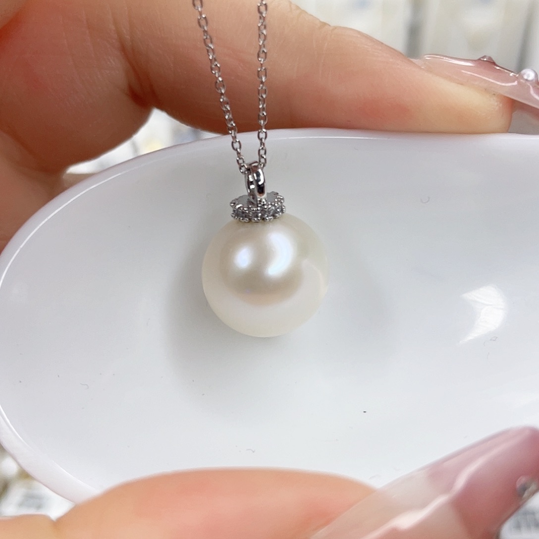 淡水珍珠未镶嵌吊坠(赠链)