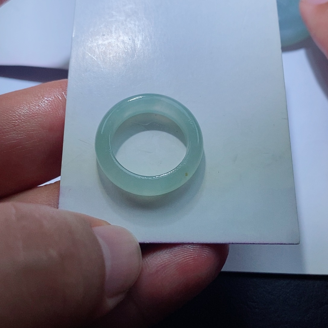 未镶嵌定制翡翠翡翠