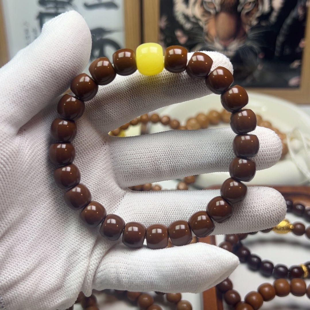 猴头核桃吊坠直切