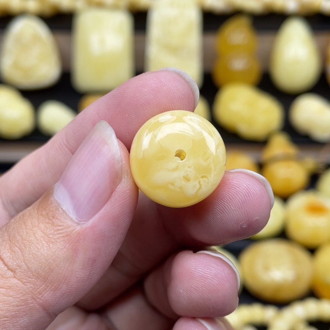 琥珀未镶嵌裸石琥珀蜜蜡