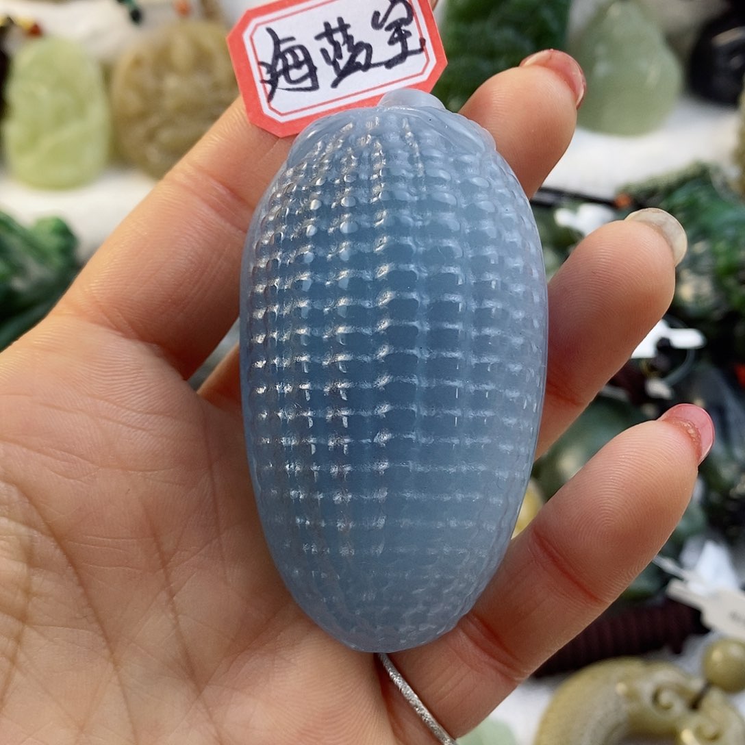 和田玉（糖玉）颈饰未镶嵌