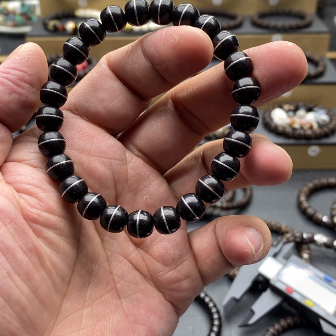 椰蒂手串勾****?黑金老型9❌8