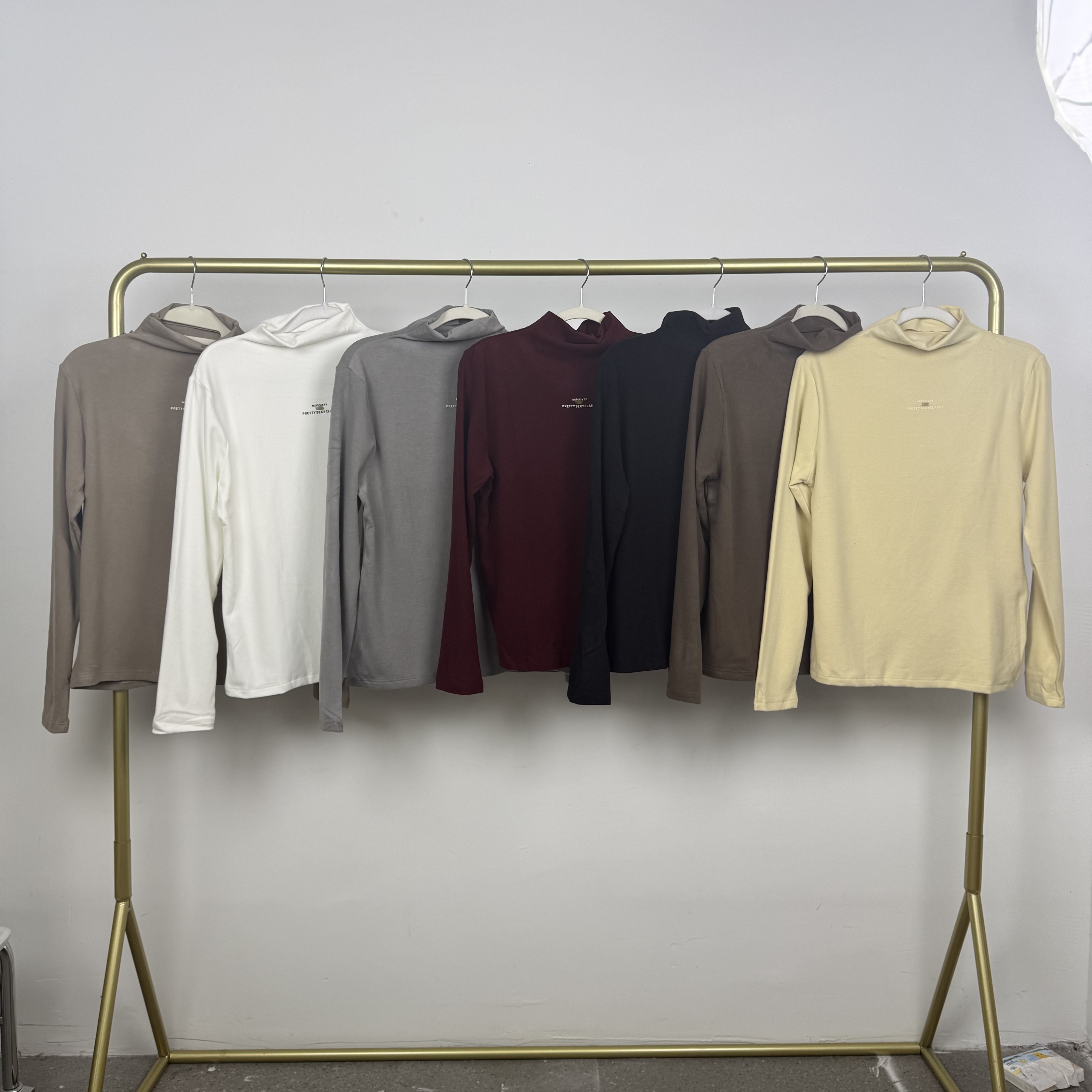 N2003秋冬季新款女士内搭纯色长袖