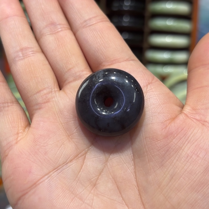 岫玉未镶嵌手镯天然3