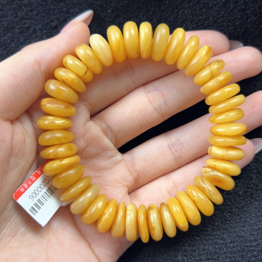 未镶嵌琥珀珠宝奇石