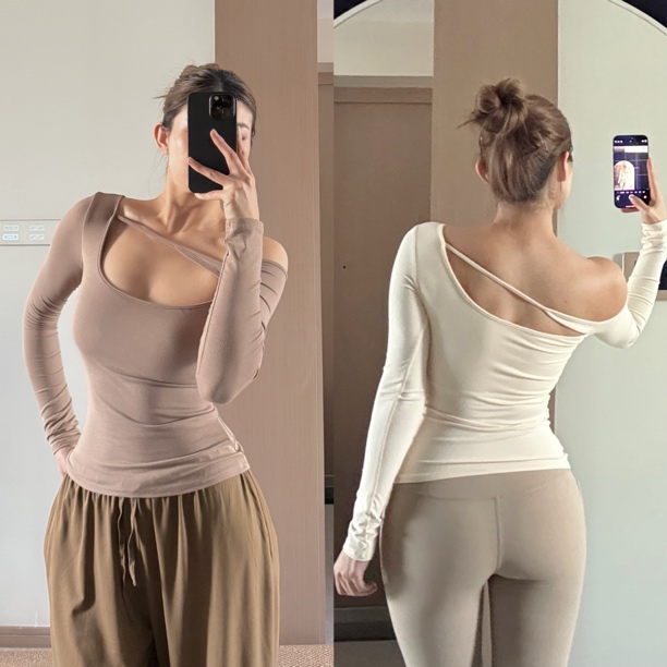 DAYOFF-美式辣妹性感修身斜肩露肩打底衫长袖T恤带胸垫健身瑜伽