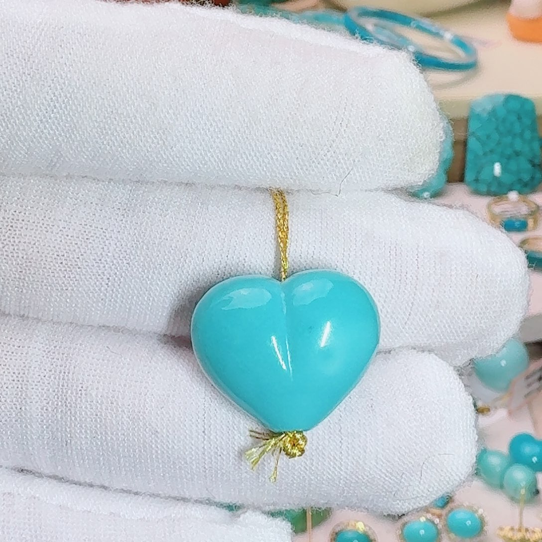 绿松石未镶嵌珠宝奇石高瓷高蓝屁桃