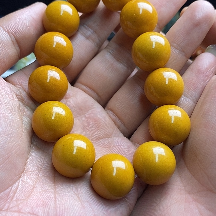 蛇纹石玉未镶嵌珠宝奇石