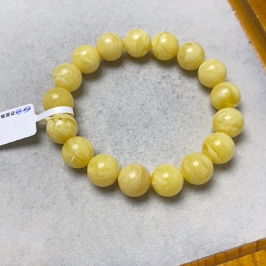 蜜蜡裸石未镶嵌手串