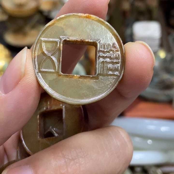 未镶嵌和田玉（糖玉）挂件
