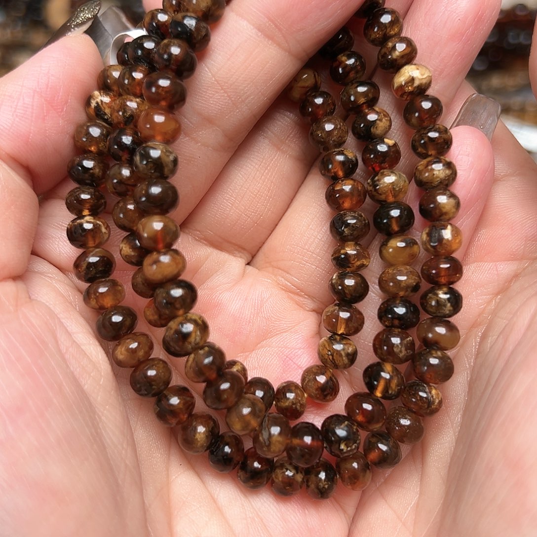 琥珀未镶嵌裸石抚顺琥珀20367六