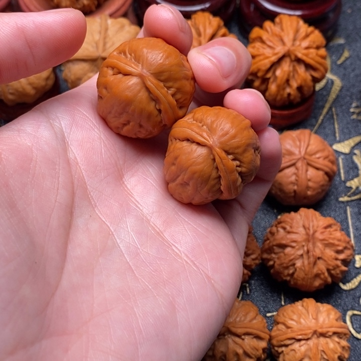 吊坠文玩核桃海豚