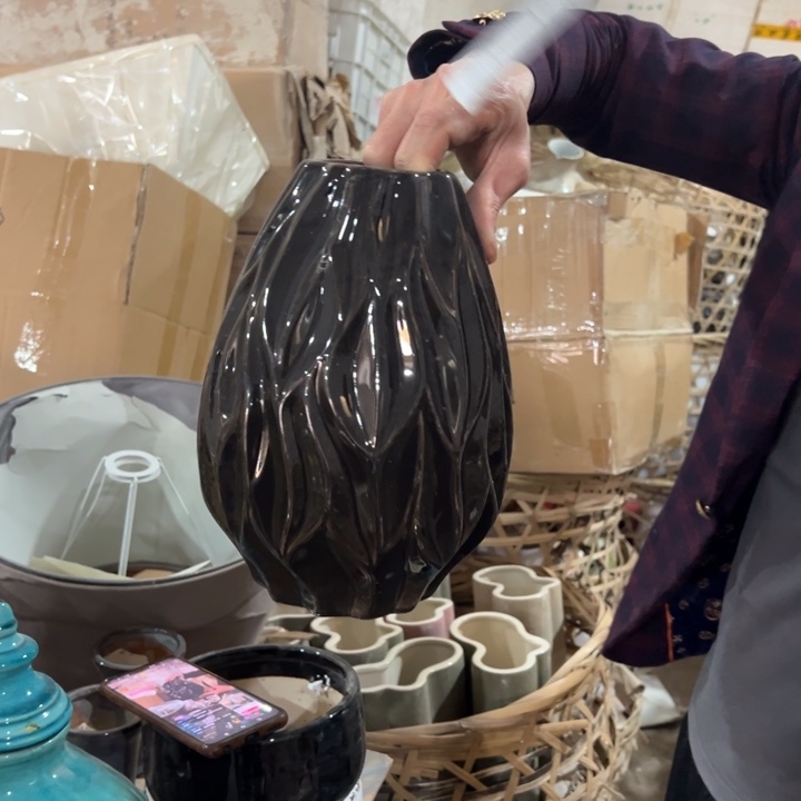 瓶高度24厘米口径6厘米微瑕捡漏