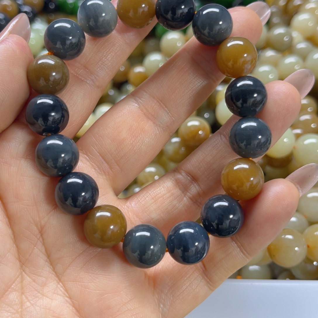 未镶嵌手链和田玉