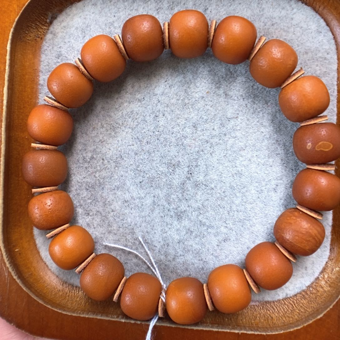 蜜蜡手串未镶嵌蜜蜡