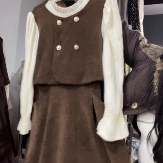 挂脖款假两件连衣裙福利清版