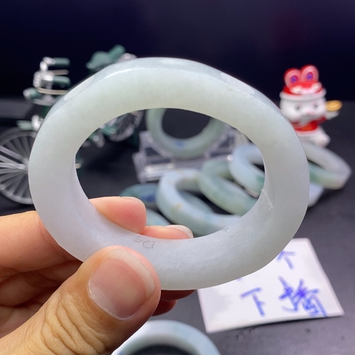 1***3定制翡翠手镯未镶嵌手镯定制不退不换