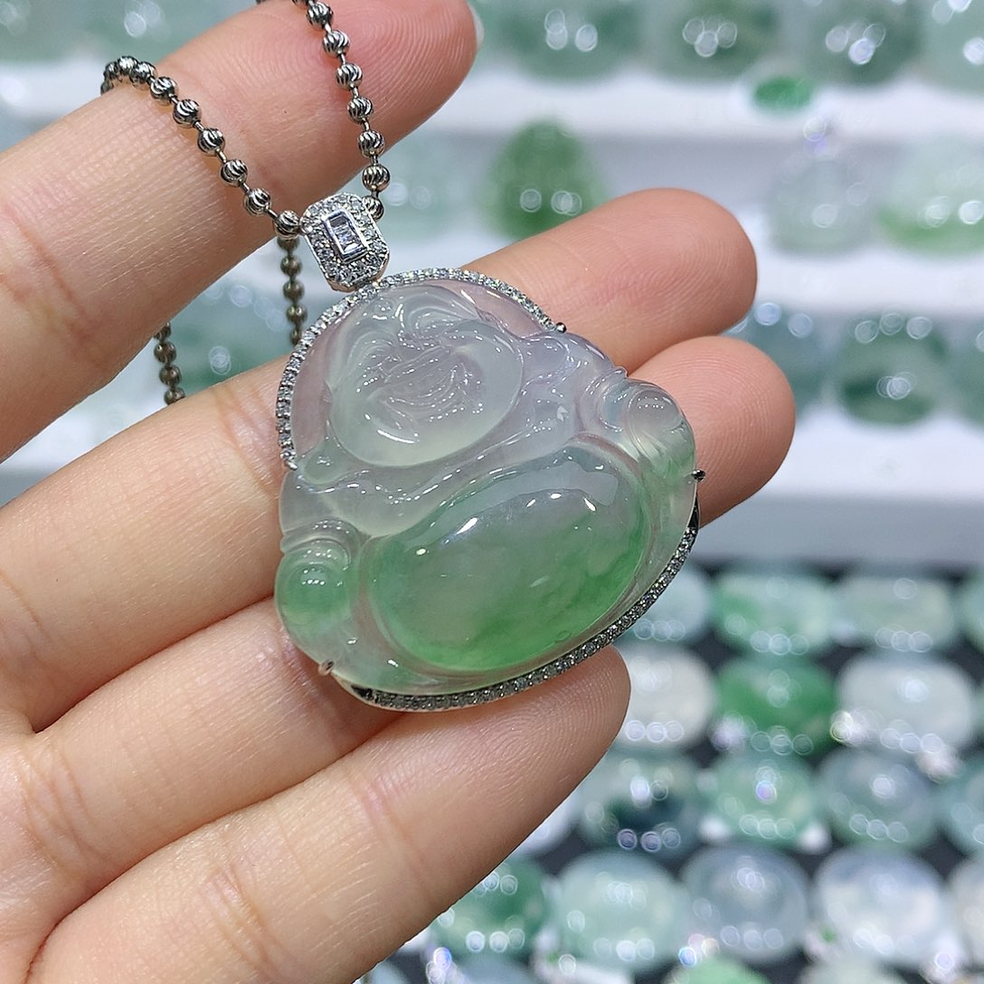 翡翠吊坠(不含链)未镶嵌K****?