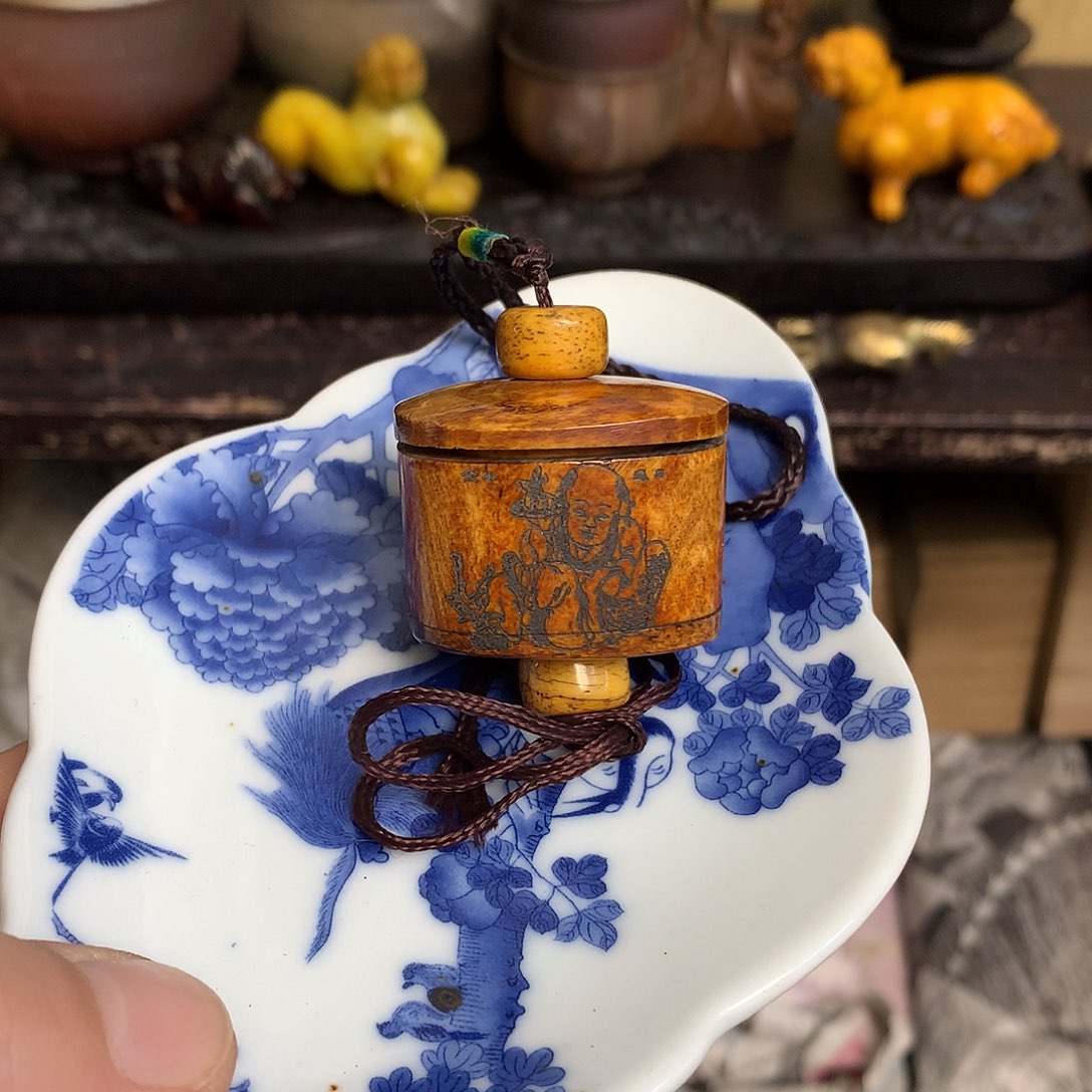 紫砂欢迎光临小店选购谢谢