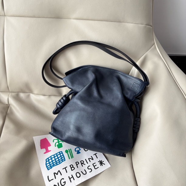 95新 LOEWE/罗意威 深蓝拧绳福袋侧标2ways斜挎单肩包